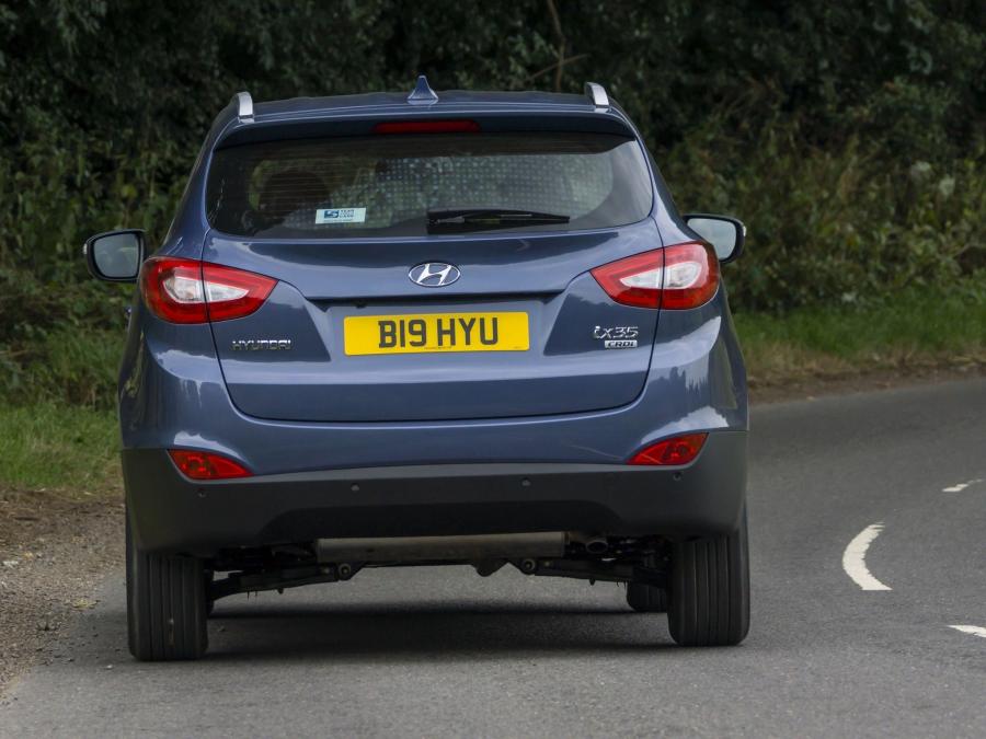  Hyundai ix35 2013 года  (UK) (фото 86 из 93)